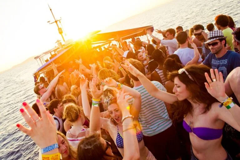 fiestas barco valencia